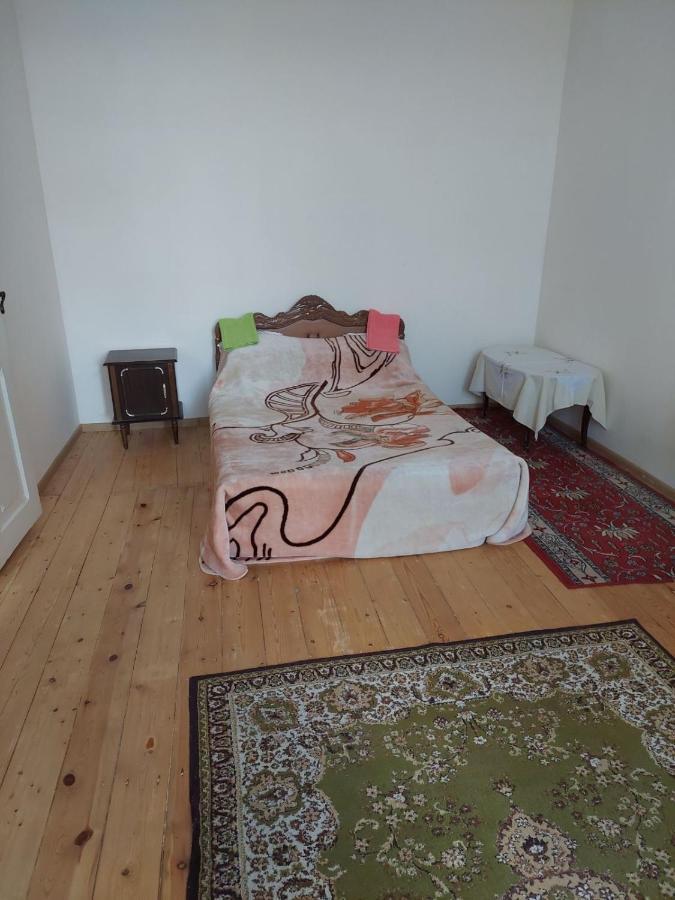 Mazmanyan 181 Lägenhet Gjumri Exteriör bild