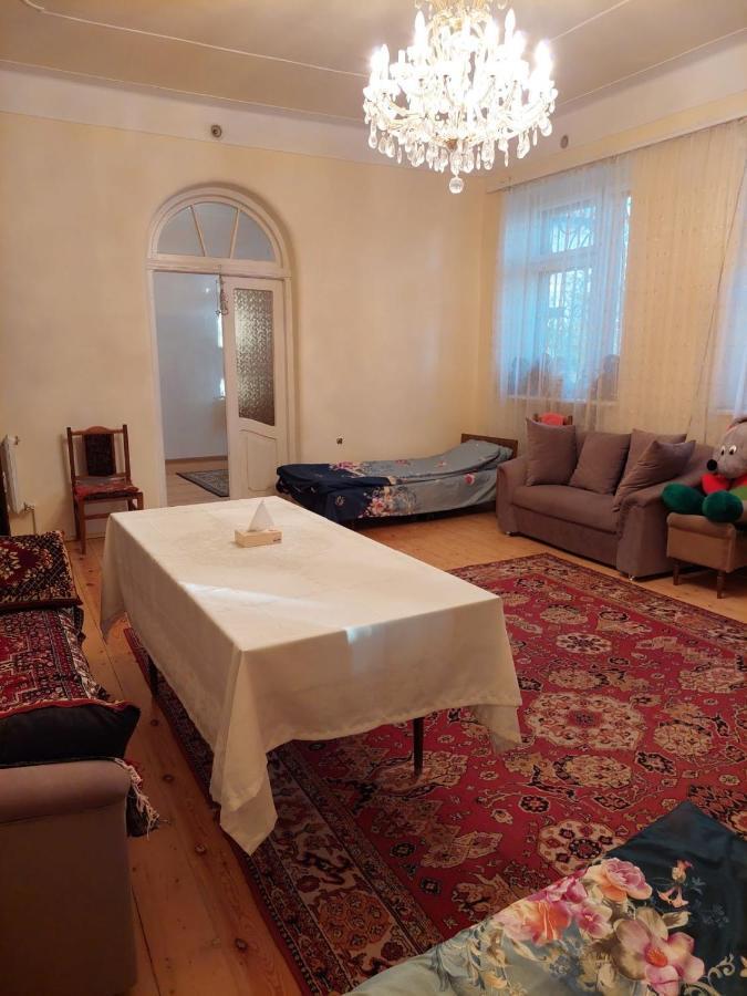 Mazmanyan 181 Lägenhet Gjumri Exteriör bild